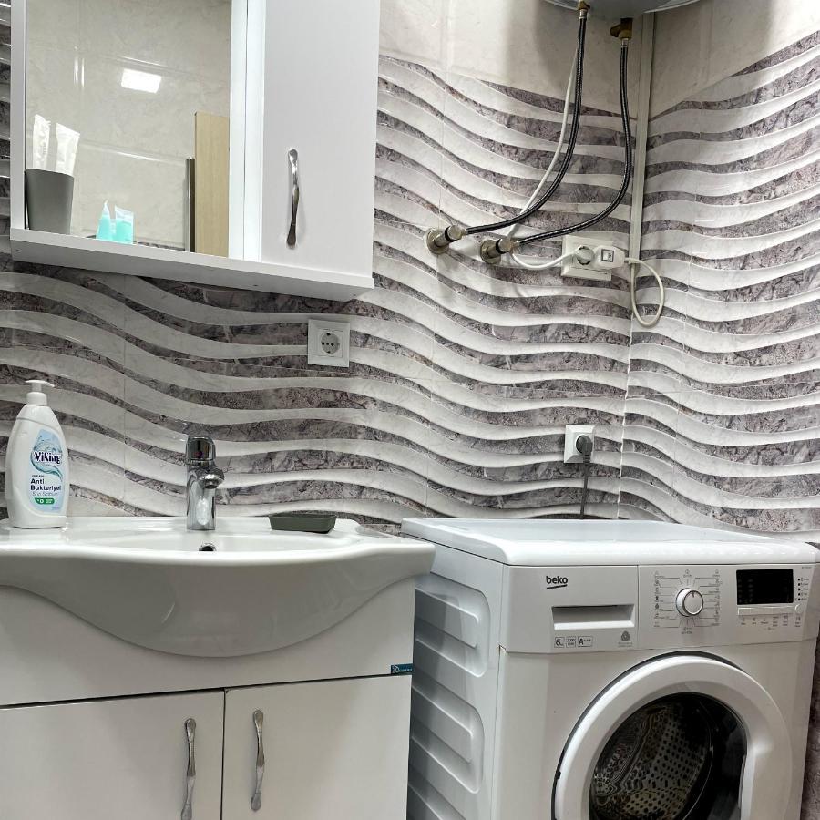 Angel Apartment In Porta Батуми Экстерьер фото