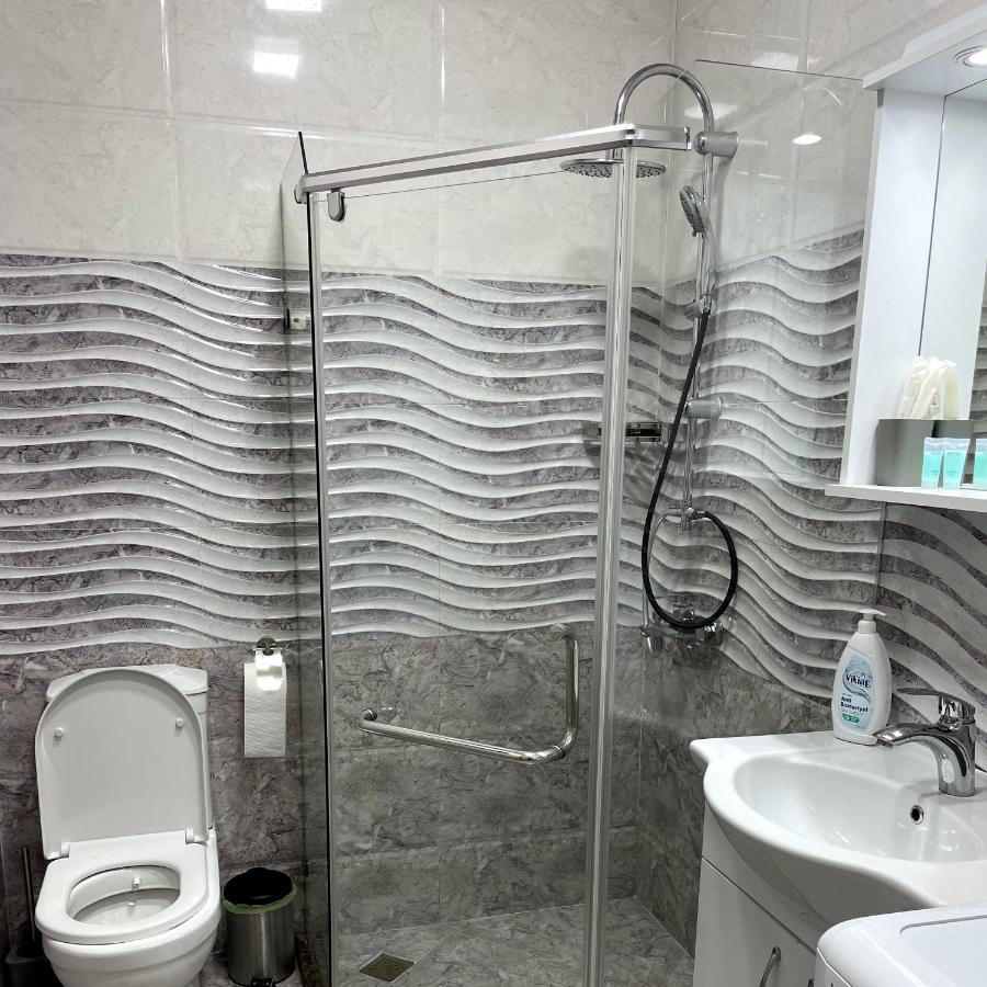 Angel Apartment In Porta Батуми Экстерьер фото
