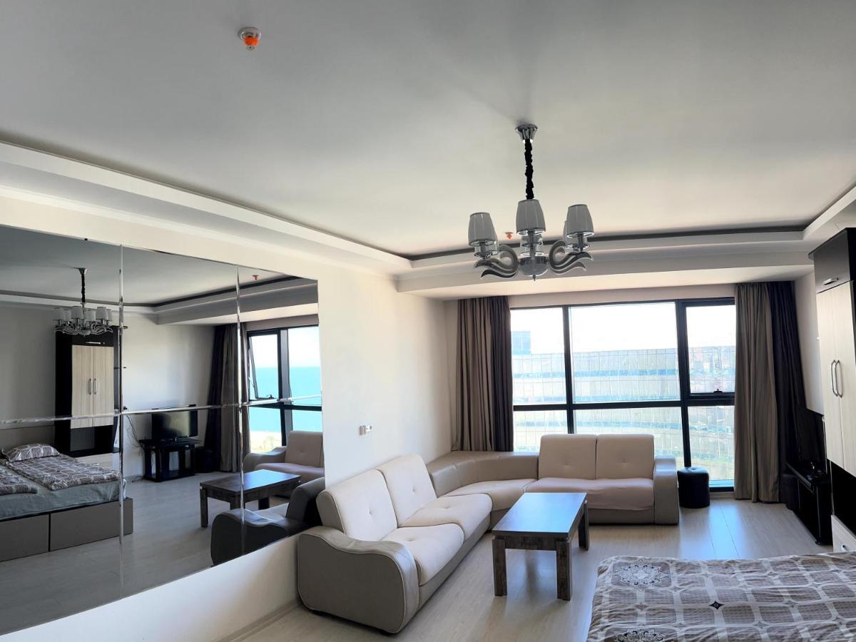 Angel Apartment In Porta Батуми Экстерьер фото