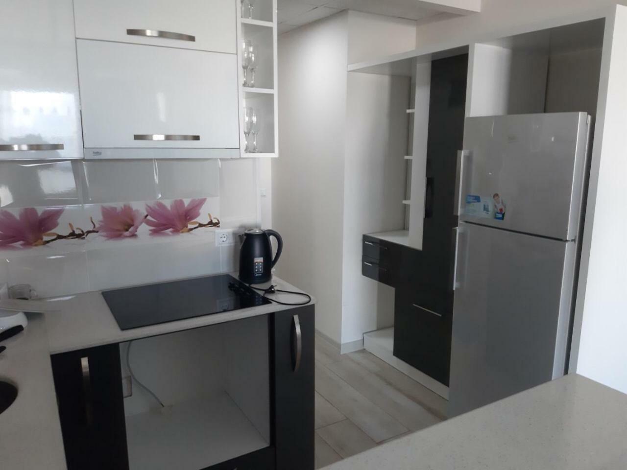 Angel Apartment In Porta Батуми Экстерьер фото
